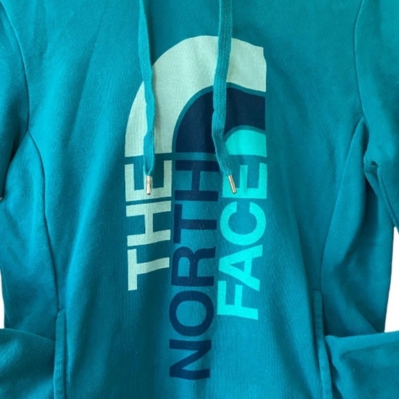 The North Face Trivert Teal Pullover Hoodie - Picture 4 of 8